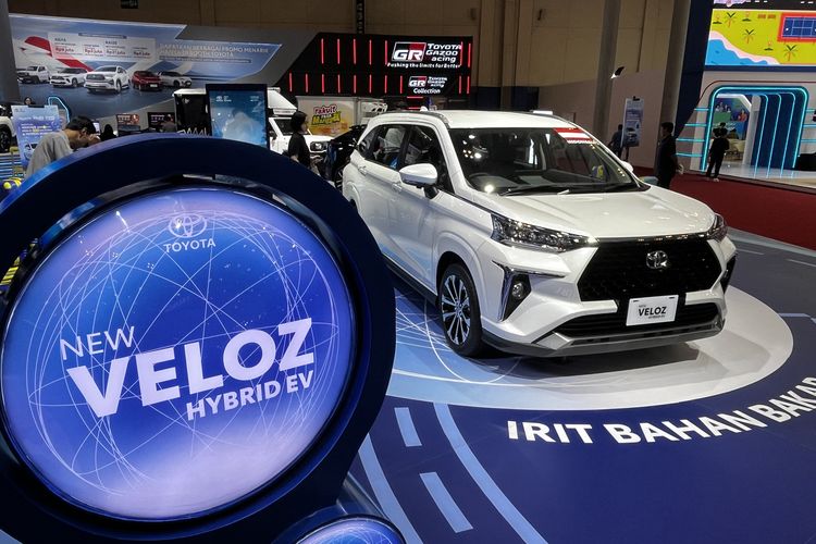 mobil elektrifikasi, Chery, Rocky, Step WGN, Zenix Hybrid, Chery Tiggo Cross, Toyota Veloz Hybrid, zenix hybrid, harga Veloz 2025, harga toyota veloz hybrid, harga Veloz Hybrid, varian Veloz Hybrid, Harga Menggiurkan, Veloz Hybrid Goda Banyak Segmen Sekaligus