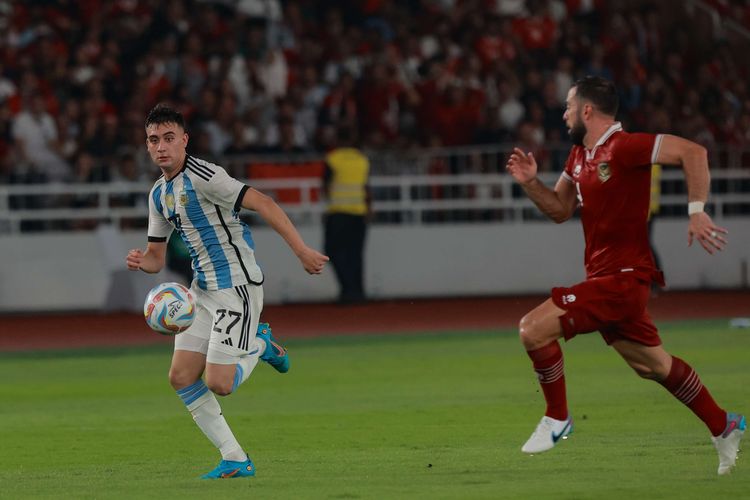 Timnas Indonesia, chelsea, Liga Inggris, Premier League, Bursa Transfer, Facundo Buonanotte, hari terakhir bursa transfer, brighton fc, gelandang asal argentina, chelsea mendatangkan facundo buonanotte, Chelsea Resmi Perkenalkan Facundo Buonanotte, Gelandang Brighton yang Pernah Lawan Timnas Indonesia