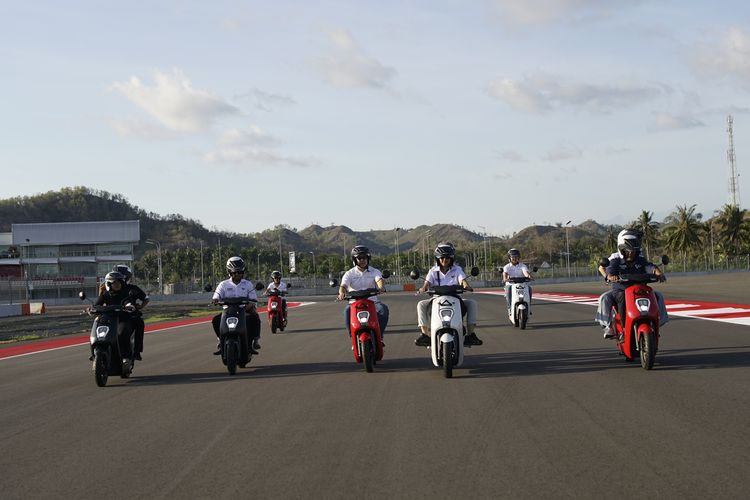 motor, Honda, motor listrik, Jangan Terlalu Sering Biarkan Baterai Motor Listrik Kosong, Ini Dampaknya