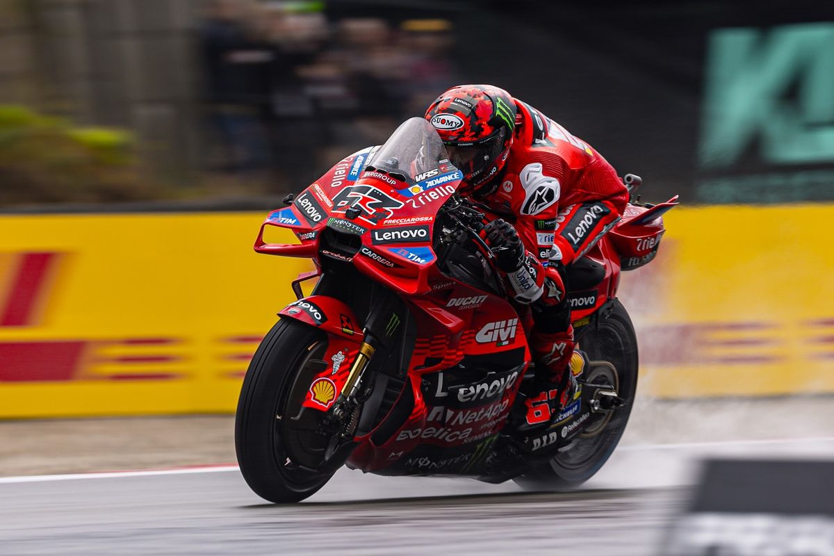 otomotif, MotoGP, francesco bagnaia, ducati, motogp 2025, Desmosedici GP25, Bagnaia Ungkap Setelan Baru Ducati Jelang MotoGP Catalan 2025