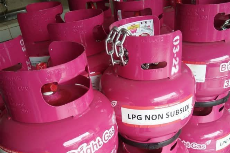 Tragedi honeymoon di Solok, Honeymoon Maut di Solok, Sebab Honeymoon Maut di Solok, Diduga Keracunan Gas Water Heater