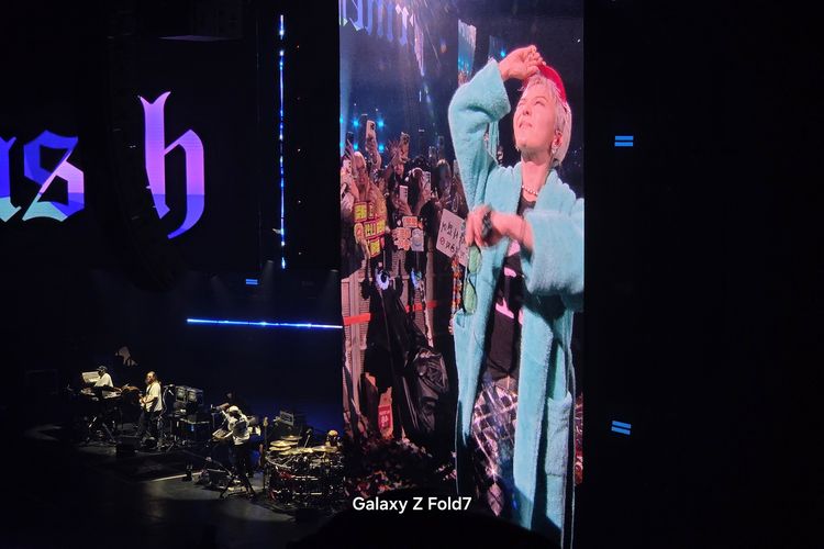 Samsung, smartphone, Smartphone, HP Konser, Samsung S25 Ultra, Samsung Galaxy Z Fold 7, samsung z fold 7, hp lipat samsung, 3 Fitur Samsung Galaxy Z Fold 7 untuk Ngonten Sambil Ngonser