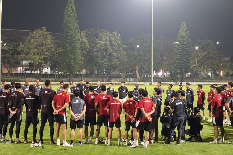 Indra Sjafri, Timnas, Timnas U22 Indonesia, FIFA Matchday November 2025, calon lawan timnas, Membaca Isyarat Indra Sjafri soal Calon Lawan Timnas U22 di FIFA Matchday