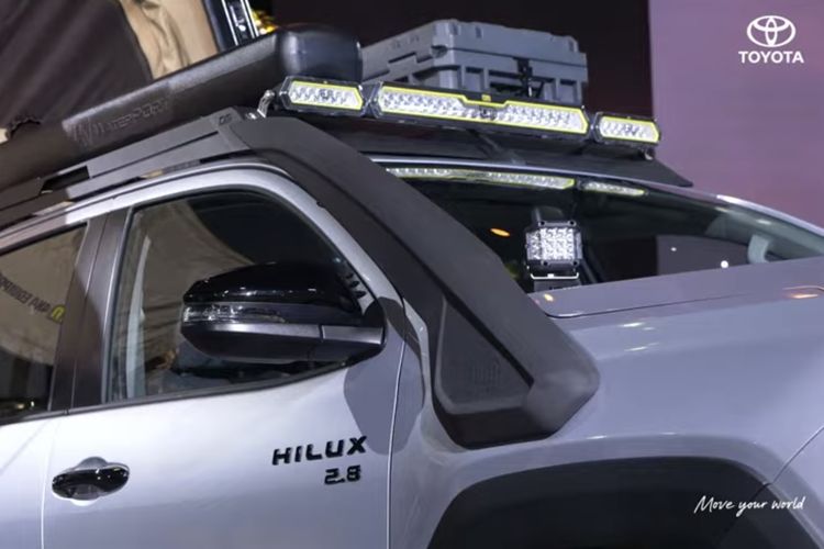Toyota Hilux, modifikasi overlanding, suspensi upgrade, tenda atap, Toyota Hilux Terbaru: Modifikasi Menarik untuk Pecinta Off-Road