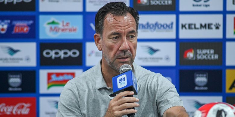 PSIM Yogyakarta, Jean-Paul van Gastel, Super League, PSIM, Steven Sunny, Alasan PSIM Perpanjang Kontrak Jean-Paul van Gastel, Terinspirasi Arsenal dan Arteta
