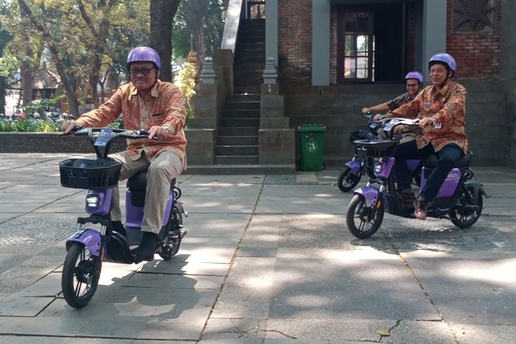 listrik, sepeda listrik, otomotif, Tips and trick, kendaraan listrik, Waspada Sepeda Listrik Bisa Meledak, Ini Penjelasan Pakar