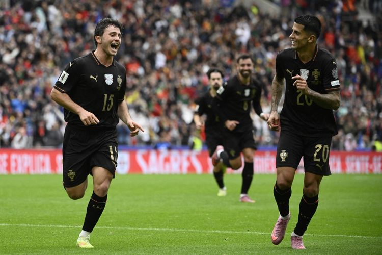 Portugal, Armenia, portugal, armenia, kualifikasi piala dunia 2026, Portugal vs Armenia, Roberto Martinez: Portugal Lebih Baik Dengan Ronaldo