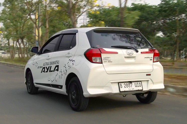 mobil bekas, LCGC, Daihatsu ayla, Ayla, harga Bekas Daihatsu Ayla, Harga Mobil Bekas Daihatsu Ayla Tahun Muda, mulai Rp 90 Jutaan