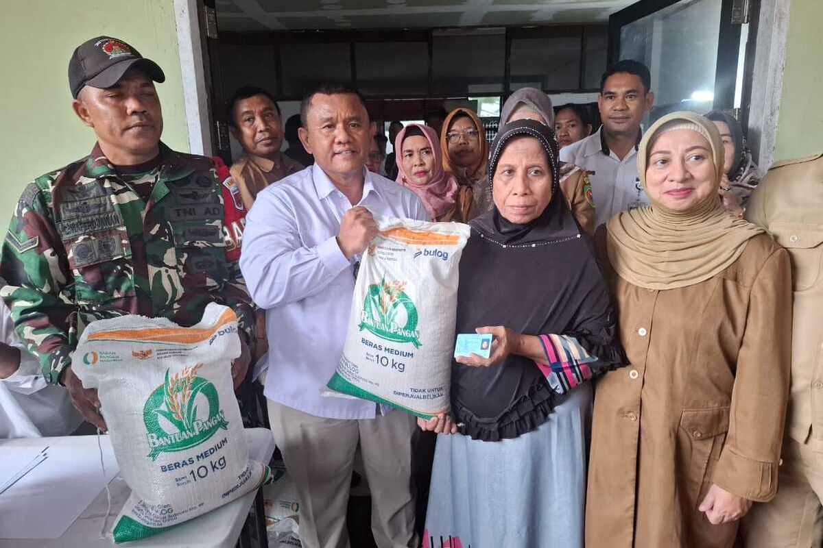 bansos, cara cek bansos, Bansos Pangan, cara cek blt, cekbansos kemensos go id 2025, Cara Cek Bansos Pangan yang Cair Oktober 2025, Buka cekbansos.kemensos.go.id