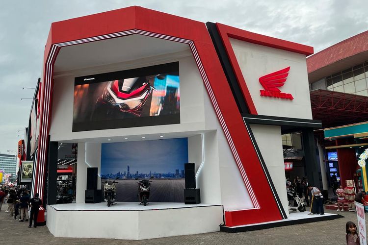 Supra X 125, motor bebek, Revo FI, motor niaga, penjualan motor bebek, Bebek Honda Revo dan Supra Masih Jadi Andalan buat Niaga