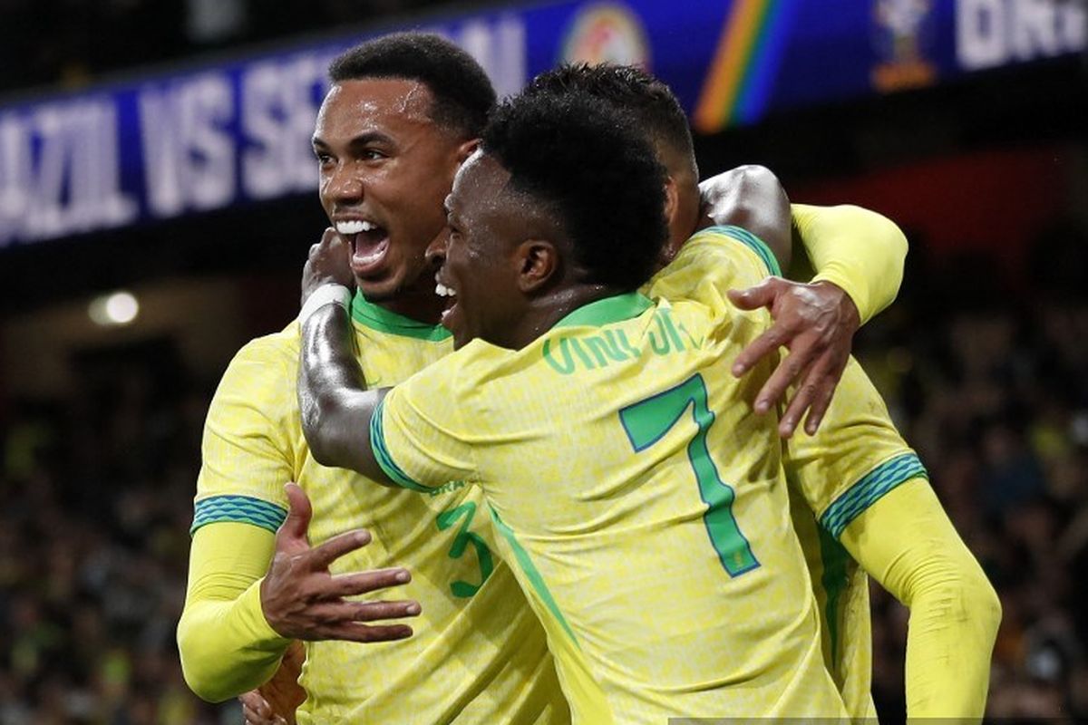 Gabriel Magalhaes, Brasil, FIFA Matchday, senegal, brasil, pemain arsenal, FIFA Matchday November 2025, Brasil vs Senegal, Kemenangan Brasil atas Senegal Korbankan Pemain Arsenal