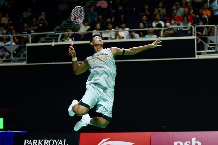 Alwi Farhan, Singapore Open, Shi Yu Qi, Piala Thomas, Pulangkan Shi Yu Qi, Bukti Alwi Farhan Bisa Lawan Rasa Takut dan Cemas