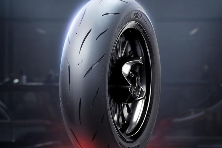 skutik bongsor, Honda PCX, Yamaha NMAX, Pilihan Ban untuk Skutik Bongsor Yamaha NMAX dan Honda PCX