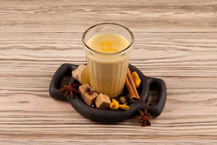 TasteAtlas, minuman khas nusantara, minuman hangat khas Indonesia, tasteatlas, minuman tradisional Indonesia, minuman tradisional indonesia yang mudah dibuat, jamu minuman herbal, 9 Minuman Nusantara yang Diakui Dunia, Ada Apa Saja?, 1. Jamu, Ramuan Herbal Warisan Leluhur, 2. Kopi Tubruk, Minuman Wajib Penikmat Kopi Lokal, 3. Wedang Jahe, Hangatkan Tubuh dan Jiwa, 4. Kopi Luwak, Kopi Termahal di Dunia Asal Indonesia, 5. Bajigur, Minuman Manis dari Tanah Sunda, 6. Soda Gembira, Minuman Ceria dari Dapur Nusantara, 7. Kopi Ginseng, Energi dalam Secangkir Kopi, 8. Bandrek, Pedas Hangat ala Sunda, 9. Sekoteng, Manis Hangat dari Jawa Tengah