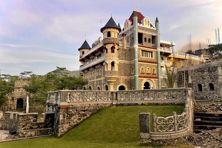 Jam Buka The Lost World Castle Yogyakarta, tempat wisata hits jogja, jam buka the lost world castle yogyakarta, lokasi the lost world castle sleman, wisata keluarga yogyakarta, Jam Buka dan Lokasi The Lost World Castle Yogyakarta
