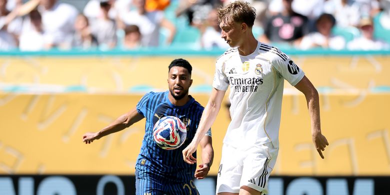 Real Madrid, Espanyol, Xabi Alonso, Liga Spanyol, Real Madrid vs Espanyol, LaLiga, Dean Huijsen, Liga Spanyol 2025-2026, Jelang Real Madrid Vs Espanyol, Xabi Alonso Ungkit Kartu Merah Huijsen