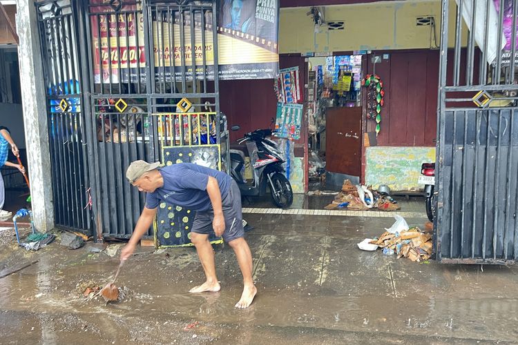 Kota Malang, Jawa Timur, banjir, BPBD, banjir di Malang, Bencana hidrometeorologi, bencana hidrometeorologi, Banjir di Malang, Kota Malang Diterjang Banjir, 39 Titik Tergenang hingga 1,5 Meter
