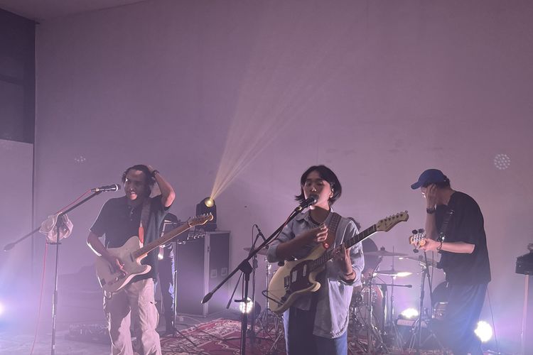 kesehatan mental, wellness, manfaat menikmati konser, manfaat menonton konser untuk kesehatan mental, manfaat pengalaman musik, manfaat konser, manfaat menonton konser musik, Manfaat Menikmati Konser untuk Kesehatan Mental, Bisa Mengurangi Stres