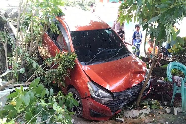 transmisi, mobil matik, engine brake, matik, Begini Penjelasan Engine Brake di Mobil Transmisi Matik