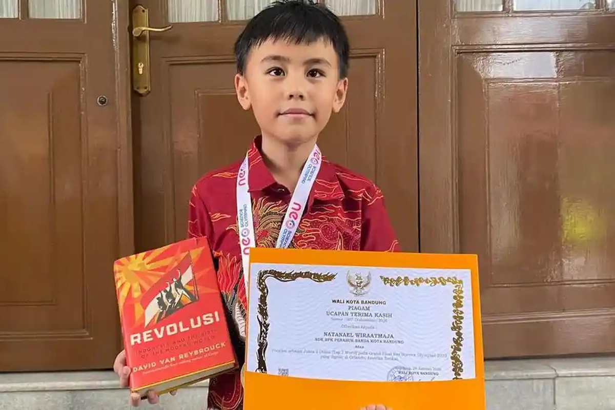 Bandung, Muhammad Farhan, Siswa SD di Bandung Sabet Juara 1 Neo Olympiad di AS, Langsung Diundang NASA