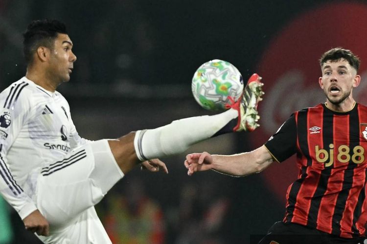 Bournemouth, Manchester United, Bruno Fernandes, Harry Maguire, Hasil Bournemouth Vs Man United 2-2: Maguire Kartu Merah, 3 Poin Setan Merah Melayang