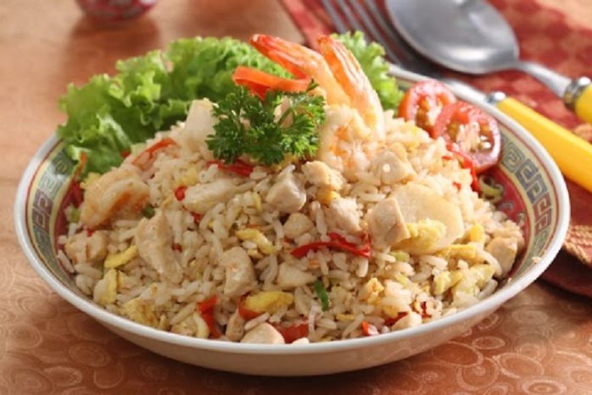 Nasi goreng, makanan favorit Tijjani Reijnders, Manchester City, nasi goreng, makanan favorit tijjani reijnders, Nasi Goreng, Makanan Favorit Pemain Machester City Tijjani Reijnders