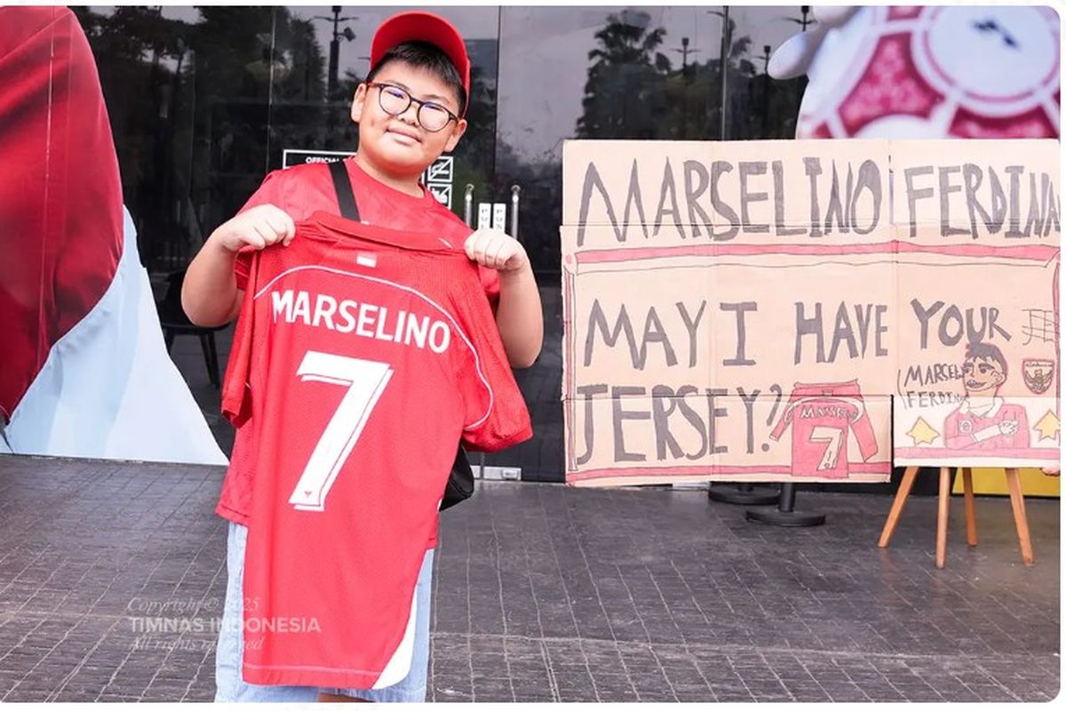 Marselino Ferdinan, kenneth, Indonesia Vs Bahrain, Kualifikasi Piala Dunia 2026 Zona Asia, jersey, Timnas Indonesia, Berakhir Bahagia, Kenneth Dapat Jersey Bersejarah Marselino Ferdinan