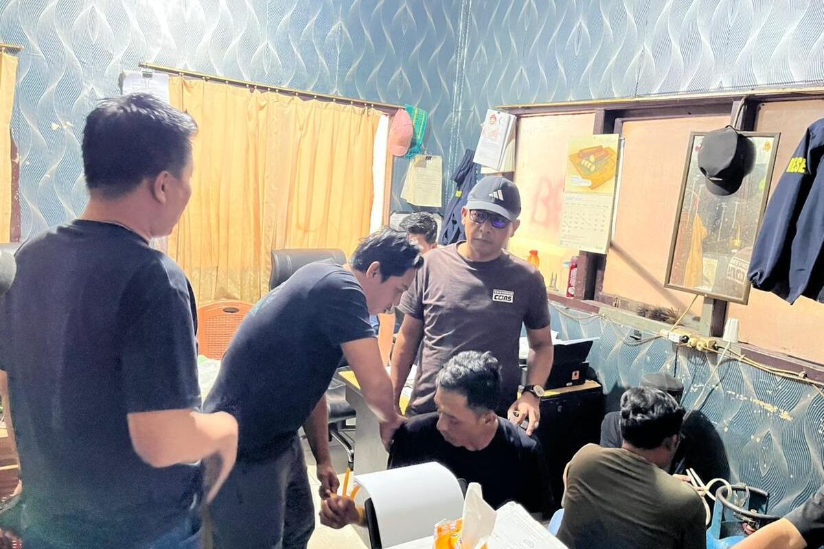 OKU Selatan, Kronologi Staf Bawaslu OKU Selatan Dibunuh Kekasih, Berawal dari Cekcok, Bermula dari Cekcok, Pelaku Sempat Hilangkan Jejak dan Bawa Kabur Barang Korban, Jasad Korban Ditemukan Sehari Setelah Kejadian, Pelaku Menyerahkan Diri ke Polisi, Pelaku Terancam Pasal Pembunuhan