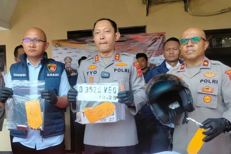 Dik Dionerlangga, Jatinangor, Sumedang, penipuan, penipuan mahasiswa, Tampang Pria Bandung Pelaku Penipuan Belasan Mahasiswa di Jatinangor