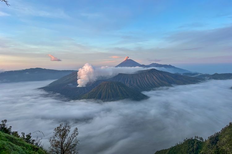 Candi Borobudur, Danau Toba, turis China, Candi Prambanan, Gili Meno, Bromo, Pariwisata Indonesia, destinasi wisata andalan, 13 Destinasi Wisata Indonesia Dipromosikan untuk Tarik Turis China, Apa Saja?