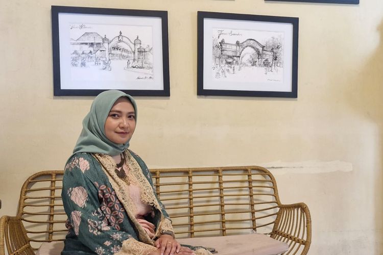 Hari Ibu, Hari Ibu Indonesia, kuat itu ibu, Rasa Bangga Harko pada Istri Bekerja yang Tetap Prioritaskan Anak
