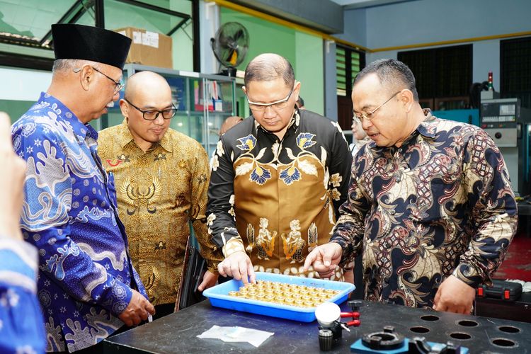 Daihatsu, vokasi, Daihatsu Perkuat Vokasi, Siapkan SDM Siap Kerja lewat Kelas DOJO
