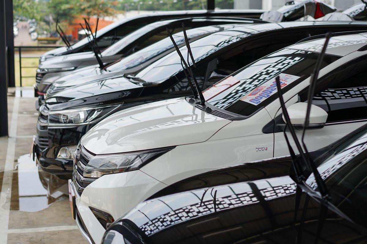 penjualan mobil bekas, pasar mobil bekas, Tantangan Ekonomi, AMBI, Kondisi Pasar Mobil Bekas Paruh Pertama 2025: Masih Tertekan, Kondisi Ekonomi Menjadi Penentu Utama Pasar Mobil Bekas, Perbaikan Tipis dalam Penjualan Mobil Bekas, Tekanan dari Persaingan dan Pembiayaan Mobil Baru, Harapan untuk Perbaikan di Paruh Kedua 2025