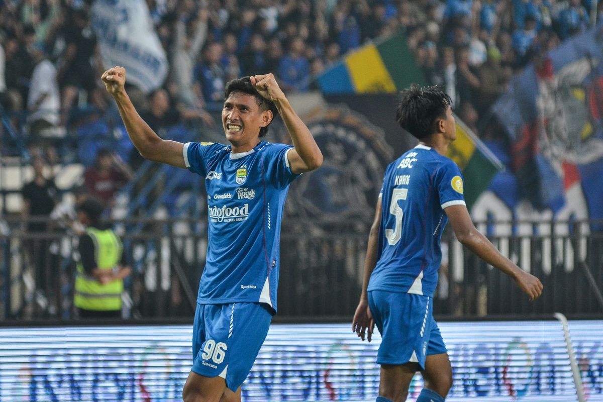 Persib, Liga 1 2024-2025, Ryan Kurnia, Persib Bandung, Luis Milla, Adhitia Putra Herawan, Rachmat Irianto, Ryan Kurnia Keluar, Eksodus Pemain Persib Usai Juara Berlanjut