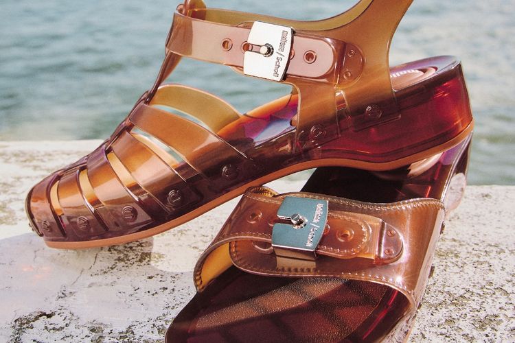 Melissa, Scholl, Melissa dan Scholl, Perpaduan Gaya Bold dan Desain Comfort Elegan, Kolaborasi Ikonik Melissa dan Scholl