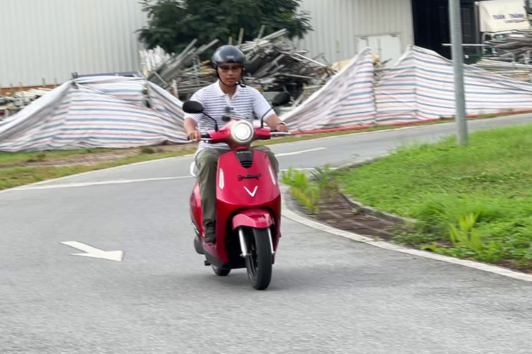 VinFast, VinFast Evo, motor listrik, VinFast Feliz II, VinFast Viper, Spek Motor Listrik VinFast di Indonesia, Beda dari Versi Vietnam