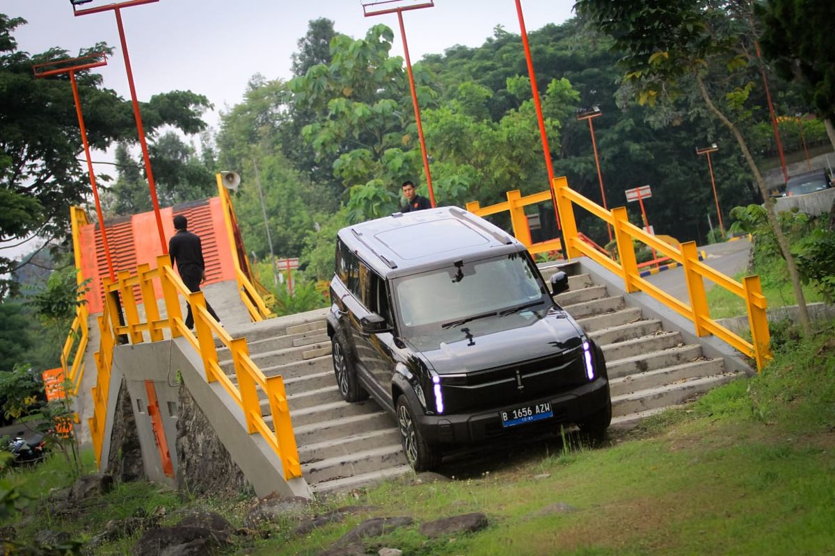 aksesori mobil, Chery J6, Personalisasi Kendaraan, Desain SUV, Daya Tarik Chery J6: Aksesori yang Membuatnya Selalu Menarik