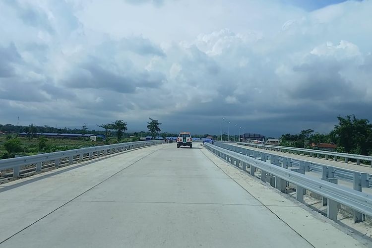 Klaten, Tol Klaten-Prambanan Resmi Dibuka, tol klaten prambanan dibuka, tol klaten prambanan, Tol Klaten-Prambanan Resmi Dibuka, Semarang-Yogya Diklaim Lebih Cepat 2 Jam