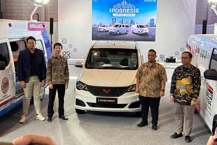 Wuling Motors, Formo Max, Mitra EV, Giicomvec 2026, Wuling Pamer Formo Max & Mitra EV di GIICOMVEC 2026
