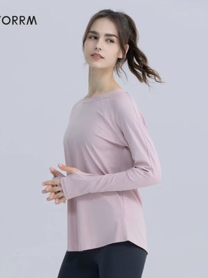 rekomendasi baju olahraga wanita, rekomendasi baju olahraga, baju olahraga wanita, baju olahraga wanita hijab, brand baju olahraga wanita, 5 Rekomendasi Baju Olahraga Wanita yang Nyaman, Harga di Bawah Rp 200.000, 1. Elikah.id, 2. Anmo Yoga, 3. Hia Everywear Rekomendasi Baju Olahraga Wanita yang Nyaman, Harga di Bawah Rp 200.000, 4. Lala Active Wear, 5. Retorm