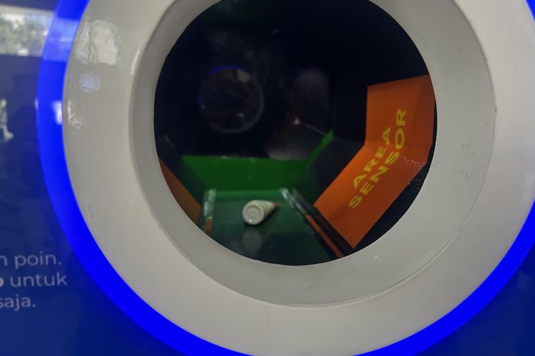 Paragon Empties Station, Pengalaman Setor Sampah Kosmetik di Paragon Empties Station CSW Jakarta, Buat Limbah Jadi Bernilai, Memulai dari kemasan kosmetik kosong di rumah, Interaksi langsung dengan mesin pintar, Dari limbah menjadi produk bernilai, Mendorong kebiasaan baru yang lebih bertanggung jawab