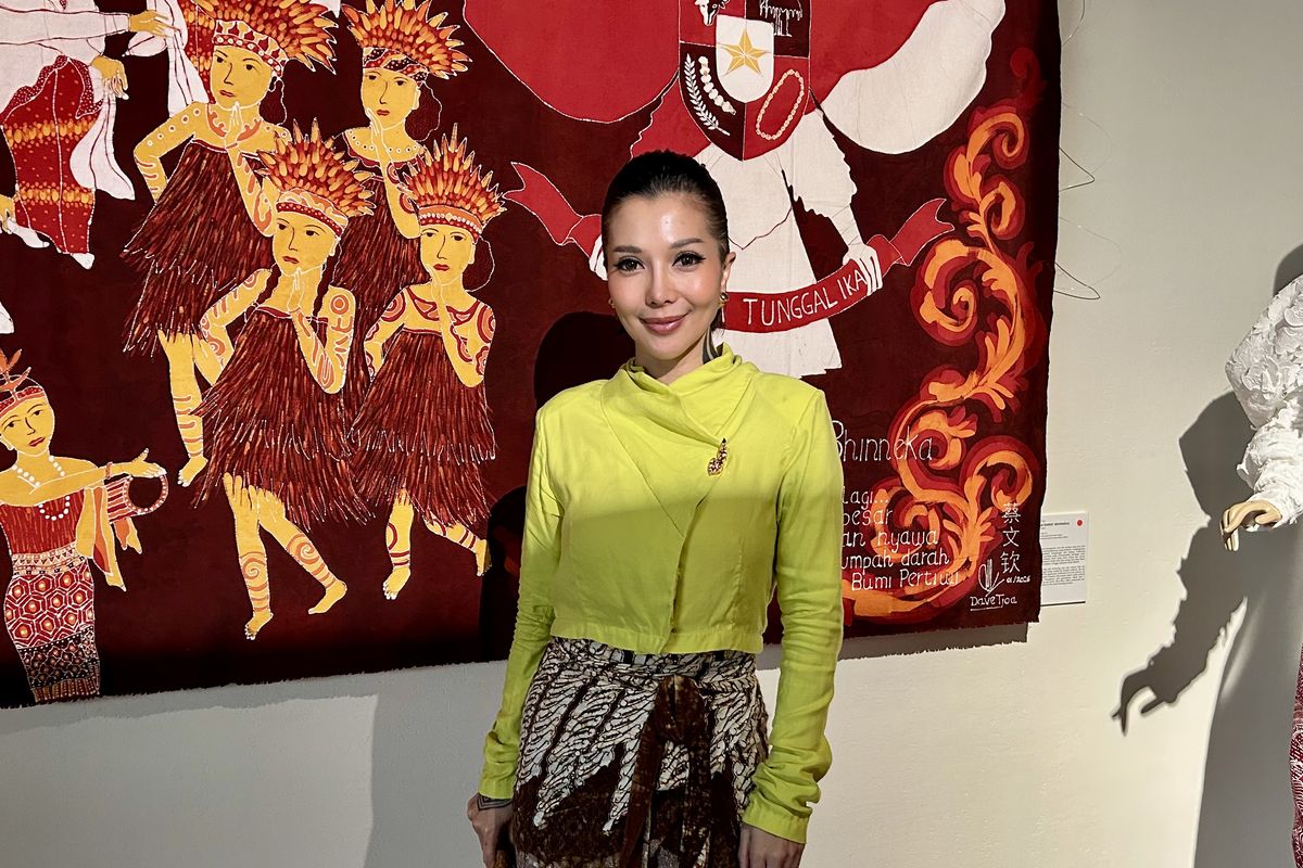 batik peranakan, 5 Tips Padu Padan Kain Batik Peranakan agar Tampil Serasi dan Elegan