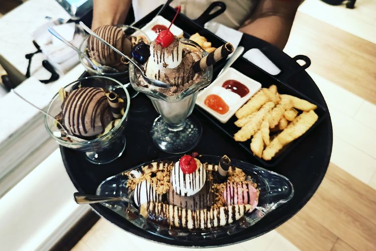 SURABAYA, kuliner, Surabaya, es krim, warisan budaya, Es Krim, Es krim, Warisan budaya, Kisah Es Krim Zangrandi, Sepotong Legenda Kota Surabaya