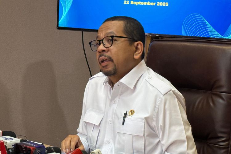 Gaji ASN, gaji asn naik, Kenaikan gaji ASN, kenaikan gaji ASN 2025, gaji ASN naik 2025, Isu Kenaikan Gaji ASN Oktober 2025 Ramai, Ini Penjelasan KemenpanRB, Isu Kenaikan Gaji ASN, Tanggapan KSP soal Isu Kenaikan Gaji ASN, Sikap KemenpanRB soal Kenaikan Gaji ASN, Kenaikan Gaji ASN Masih Menunggu Kepastian