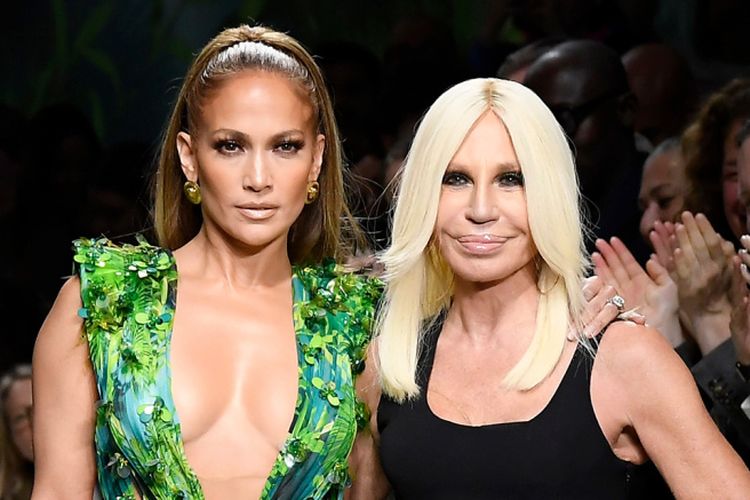 Google, google images, gaun hijau Jlo, grammy 2000, Ketika Dress Ikonik Jennifer Lopez Menginpirasi Lahirnya Google Image...