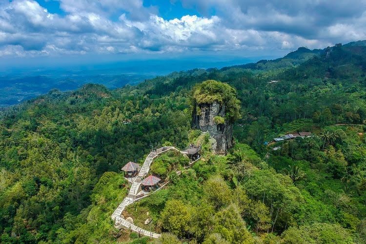 Kemenpar, Kemenkop, desa wisata, Koperasi Merah Putih, Desa Wisata, koperasi merah putih, Puncak Widosari, kemenkop, Kemenpar dan Kemenkop Kerja Sama Majukan Pariwisata Melalu Koperasi Merah Putih