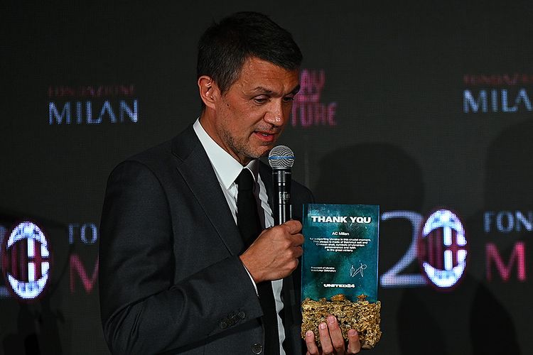Paolo Maldini, AC Milan, Liga Italia, Ketika Maldini Masih Sulit untuk Bicarakan AC Milan...