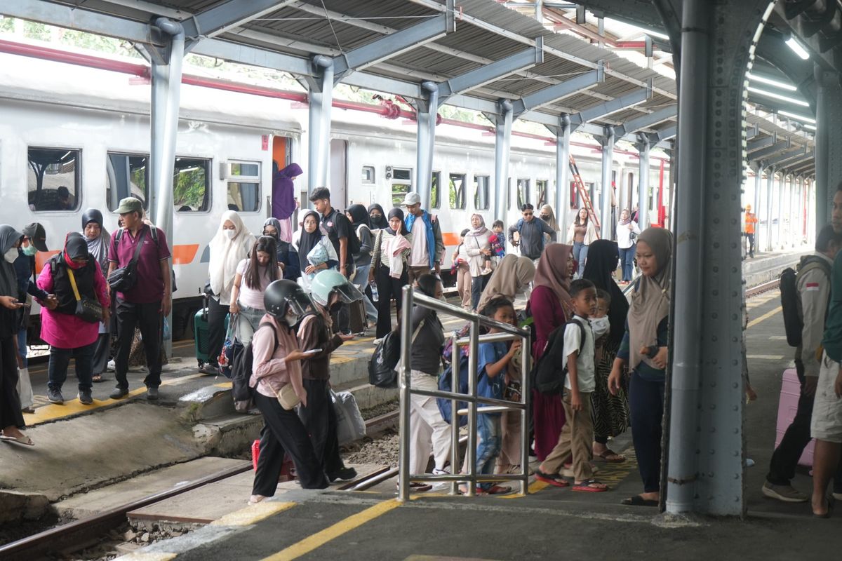 Jutaan Tiket Kereta Api untuk Lebaran 2026 Masih Tersedia
