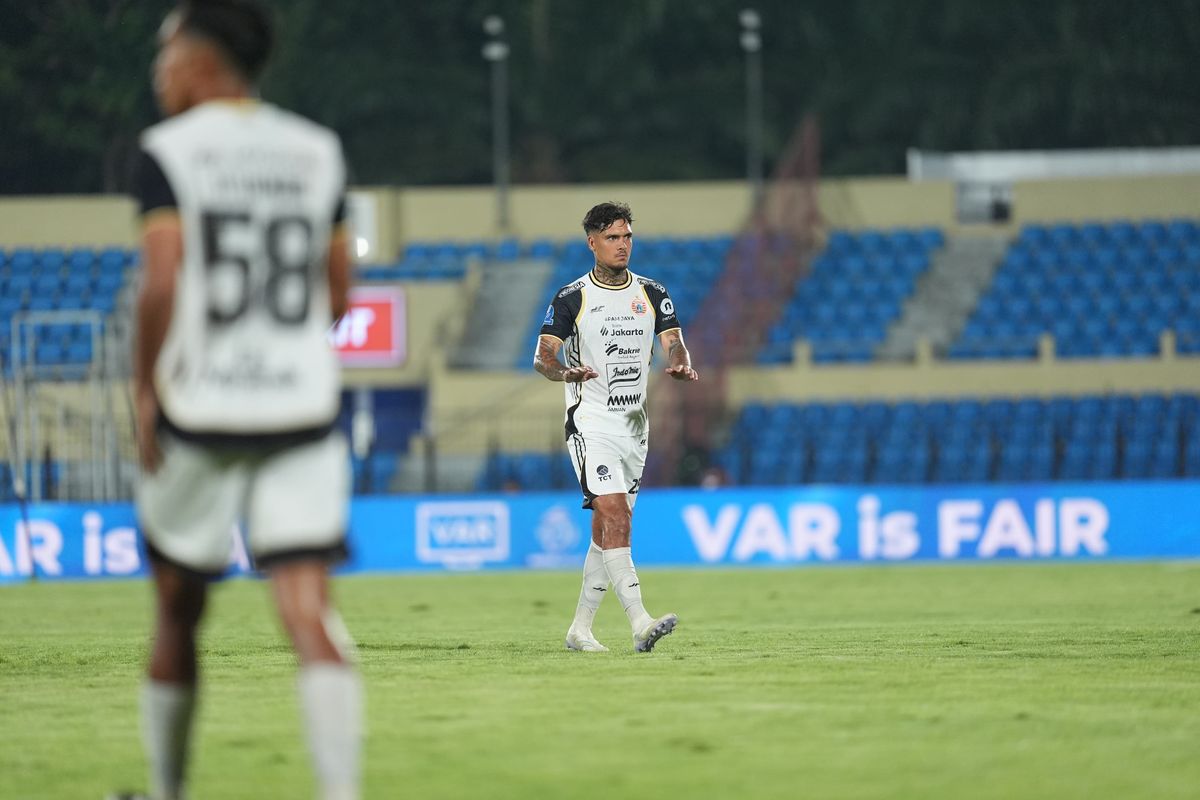 Persija, Persijap Jepara, Super League 2025-2026, Persib Bandung, Shayne Pattynama, Persija Jakarta, Shayne Pattynama: Poin Penuh dari Jepara Angkat Moral Persija Jelang Lawan Persib