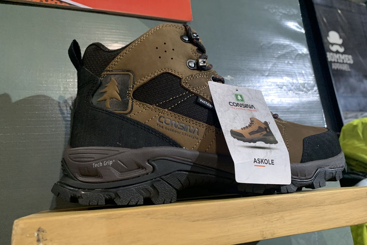 Indofest 2025, harga sepatu gunung di Indofest 2025, diskon indofest 2025, promo indofest 2025, harga sepatu gunung di indofest 2025, harga sepatu gunung, Daftar Harga Promo Sepatu Gunung di Indofest 2025, Tertarik Beli?